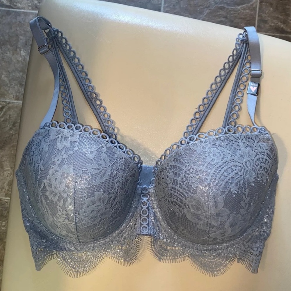 New! Victoria Secret Dream Angel Bra Size 34DD